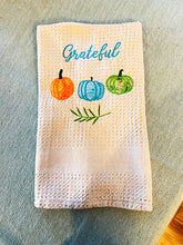 Load image into Gallery viewer, Grateful - Instant Fall Downloadable Embroidery Design