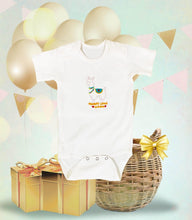 Load image into Gallery viewer, Mama's Little Llama - FREE Embroidery Design Download