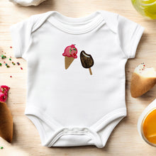 Load image into Gallery viewer, Summer Vibes Mini Quilt - USB