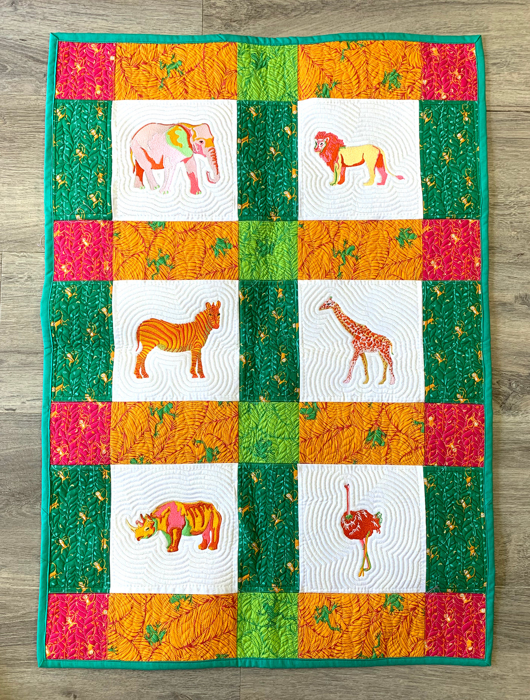 Safari Jungle - Quilt/Wall Hanging -  Machine Embroidery CD File